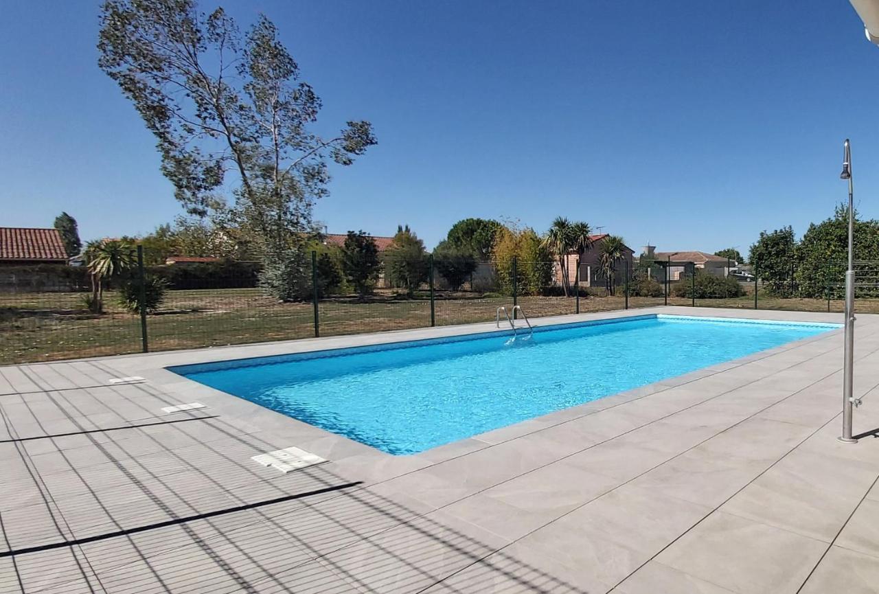 La Campagne Romantique - Avec Entree Autonome, Clim Neuve, Parking Prive & Sa Piscine ! - Saint-Sulpice  Exterior foto