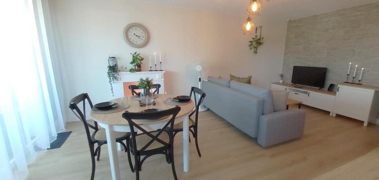La Campagne Romantique - Avec Entree Autonome, Clim Neuve, Parking Prive & Sa Piscine ! - Saint-Sulpice  Exterior foto